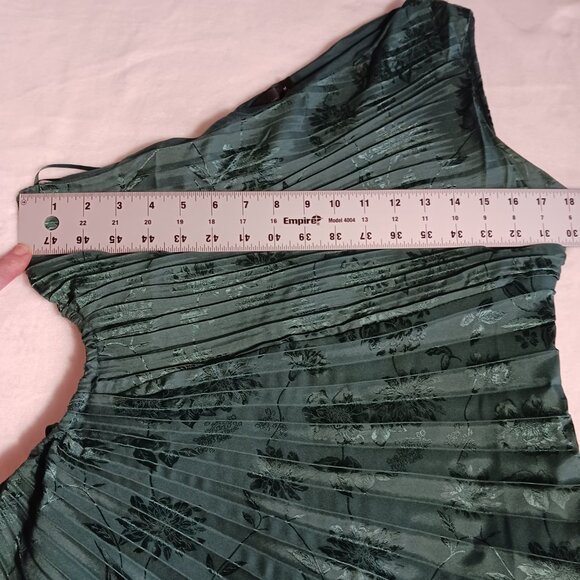 NY&C, NWT, One Shoulder, Evergreen, Asymmetric Cocktail Dress, Side Cut Out, Med - Picture 12 of 15